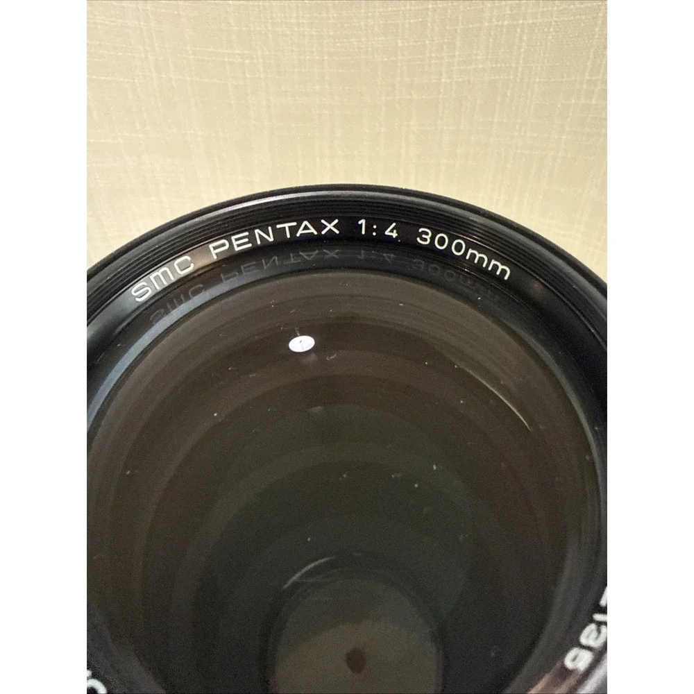 Pentax Asahi SMC 300mm 1:4 manual focus telephoto lens‎